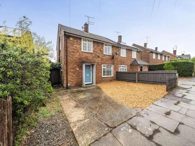 3 bed house for sale