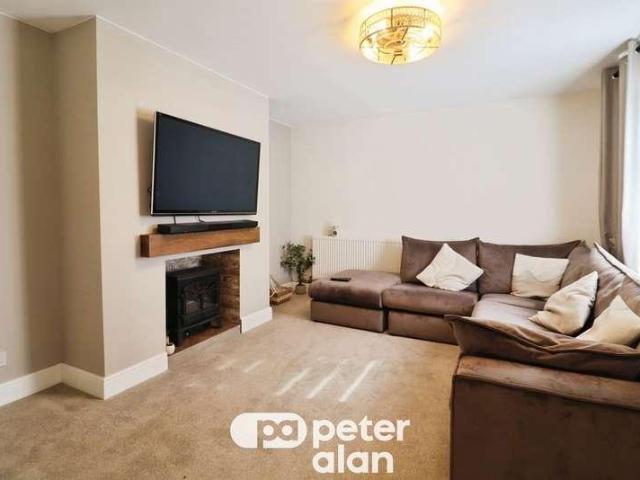 3 bed house for sale