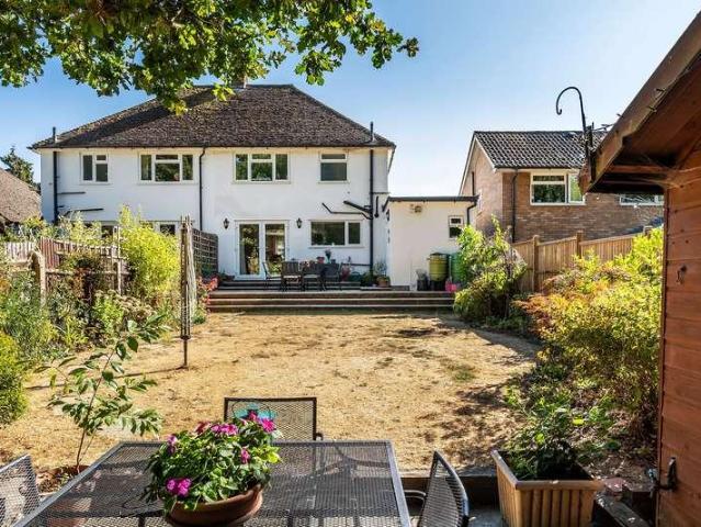 3 bed house for sale