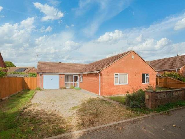 3 bed house for sale