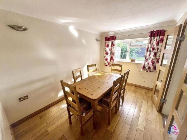 3 bed house for sale