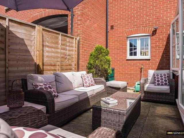 3 bed house for sale