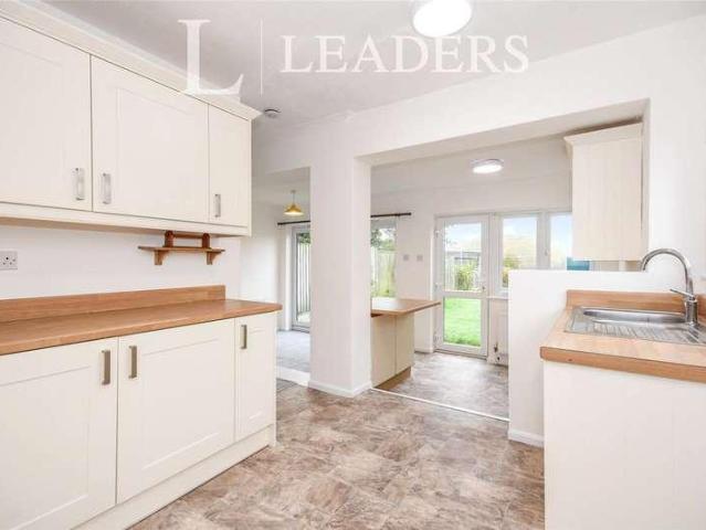3 bed house for sale