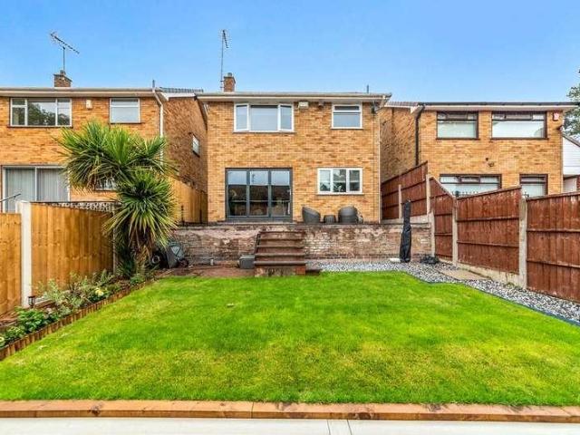 3 bed house for sale