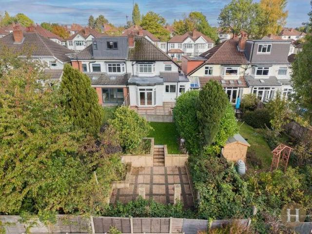 3 bed house for sale