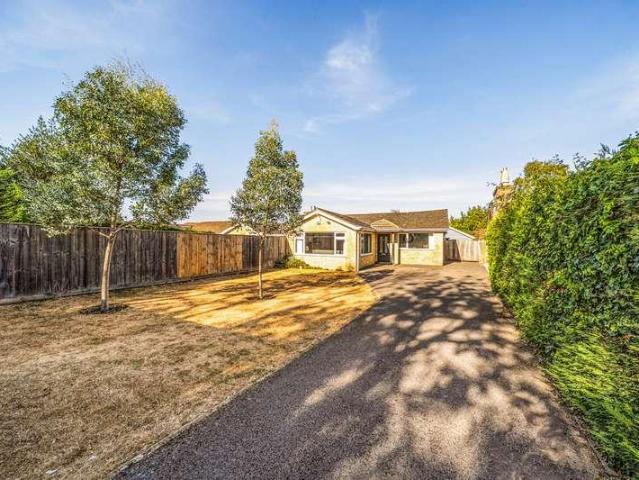 3 bed house for sale