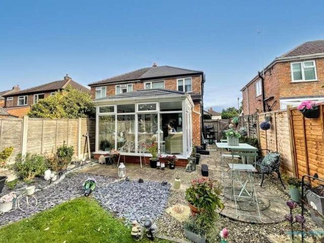3 bed house for sale