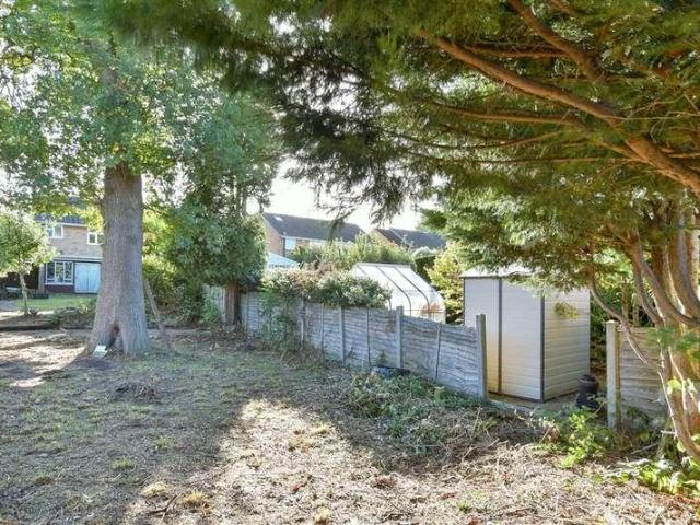 3 bed house for sale