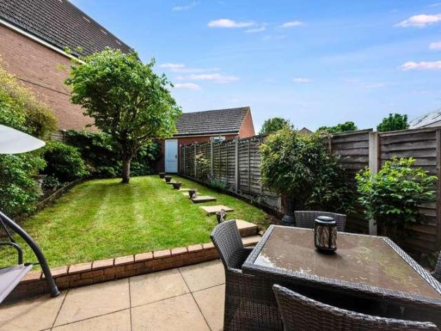 3 bed house for sale