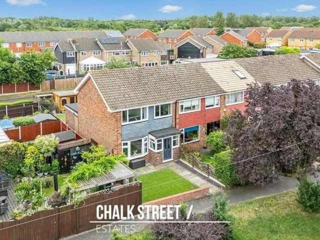 3 bed house for sale