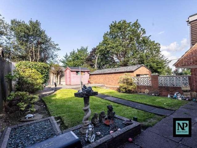 3 bed house for sale