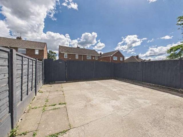 3 bed house for sale