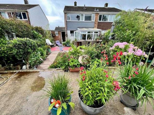 3 bed house for sale