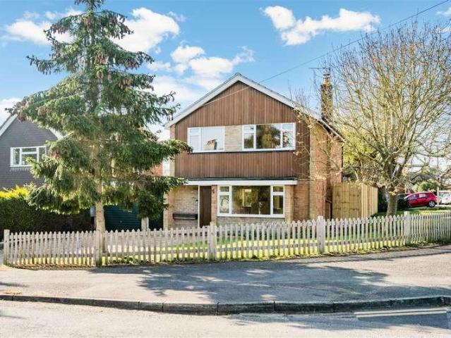 3 bed house for sale