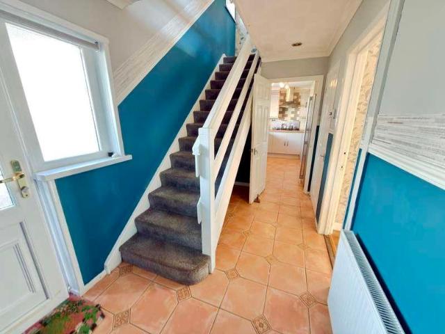 3 bed house for sale