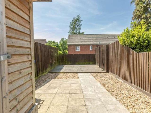3 bed house for sale