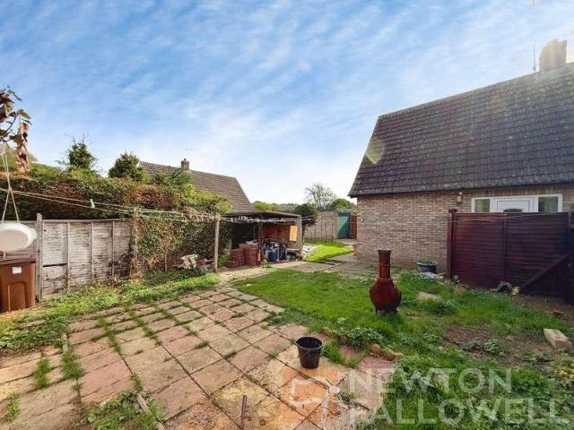 3 bed house for sale