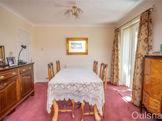 3 bed house for sale