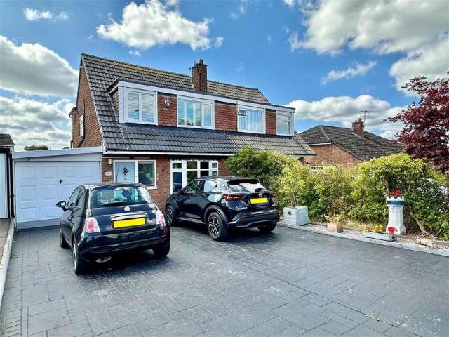 3 bed house for sale