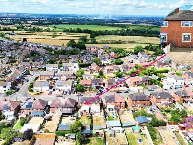 3 bed house for sale