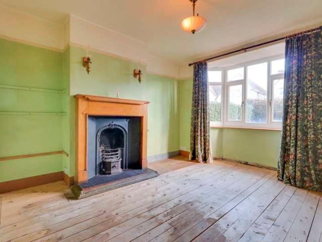 3 bed house for sale