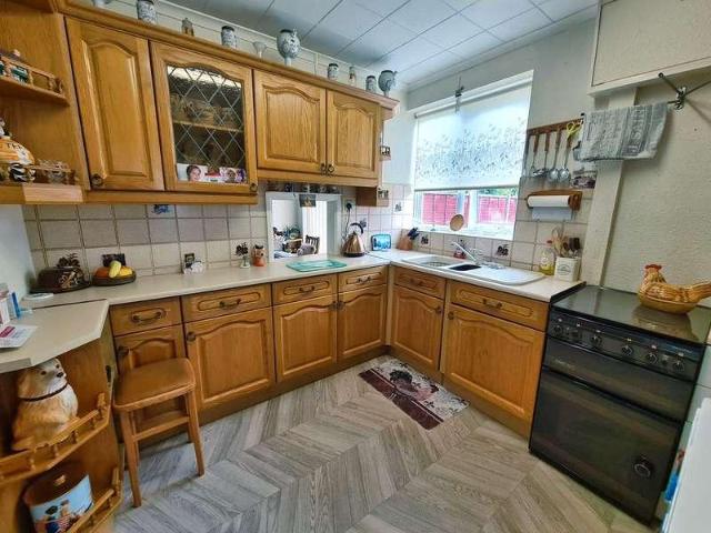 3 bed house for sale