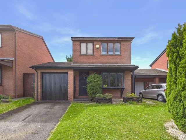 3 bed house for sale
