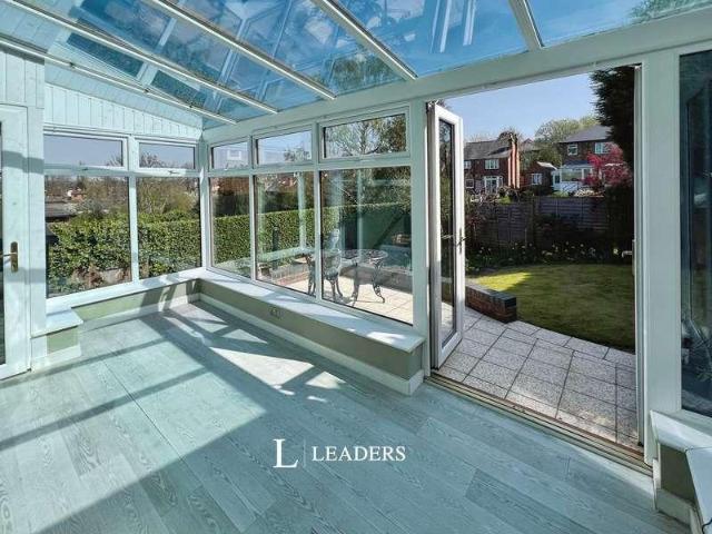 3 bed house for sale