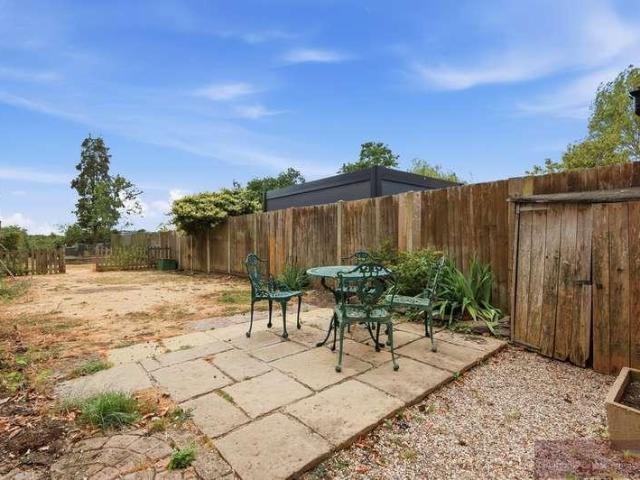 3 bed house for sale