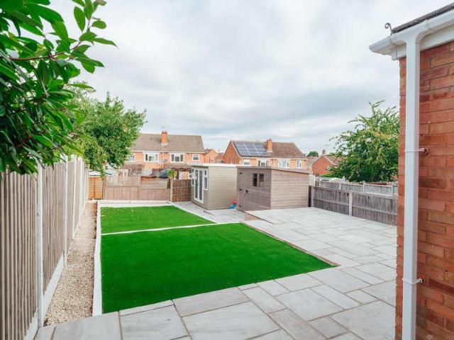 3 bed house for sale