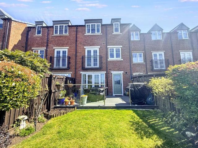 3 bed house for sale