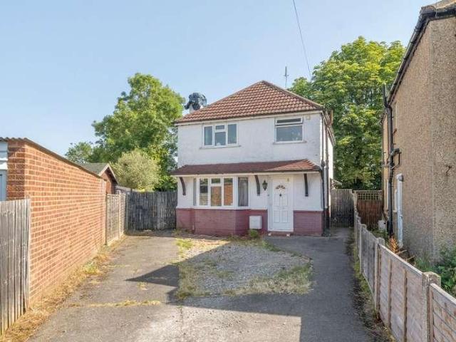 3 bed house for sale