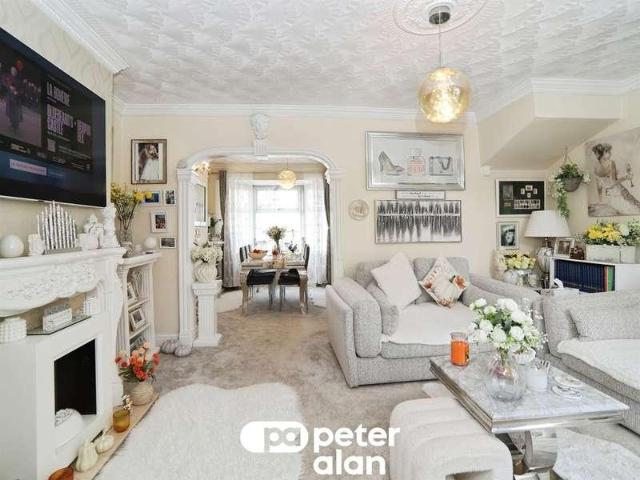 3 bed house for sale
