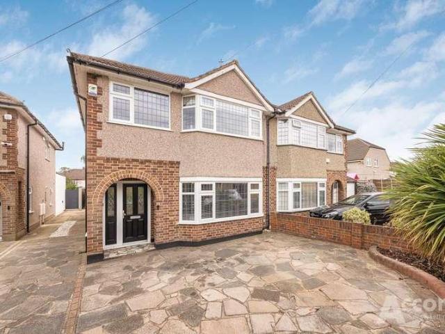 3 bed house for sale