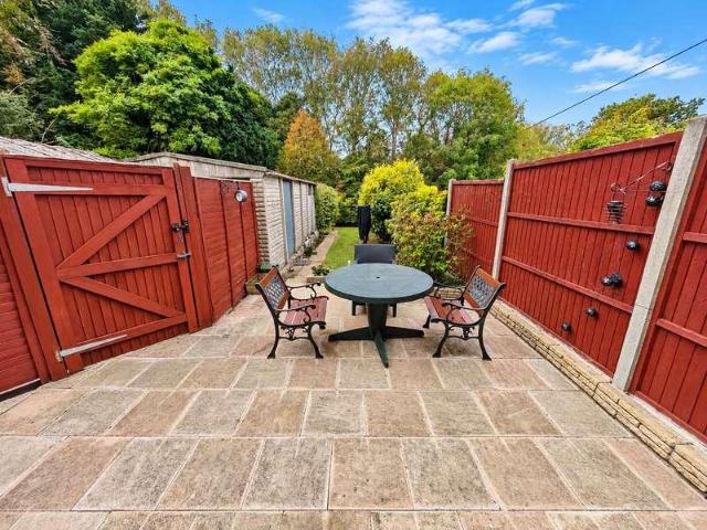 3 bed house for sale