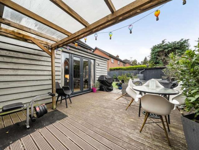 3 bed house for sale