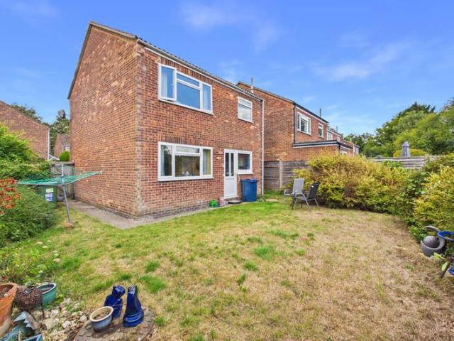 3 bed house for sale