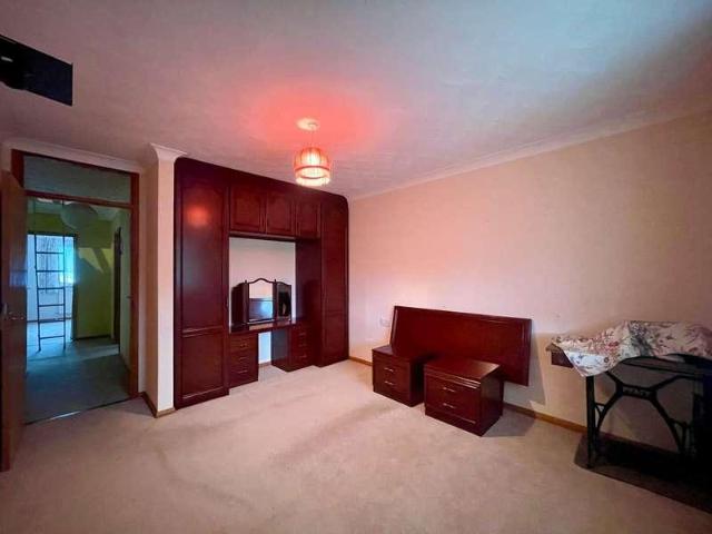 3 bed house for sale