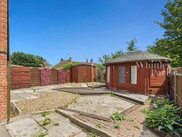 3 bed house for sale