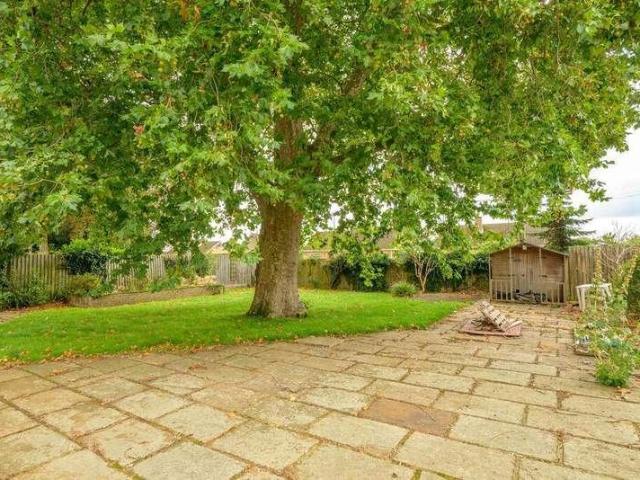 3 bed house for sale