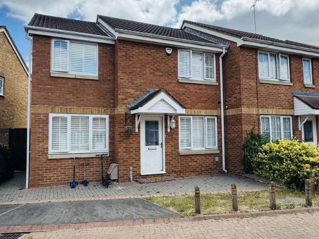 3 bed house for sale