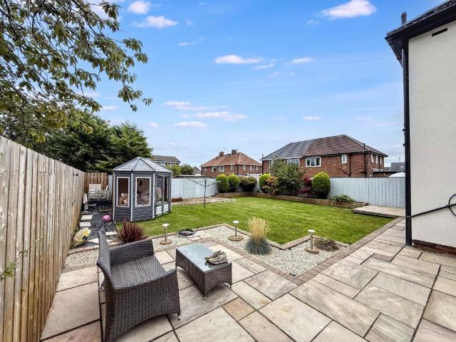 3 bed house for sale