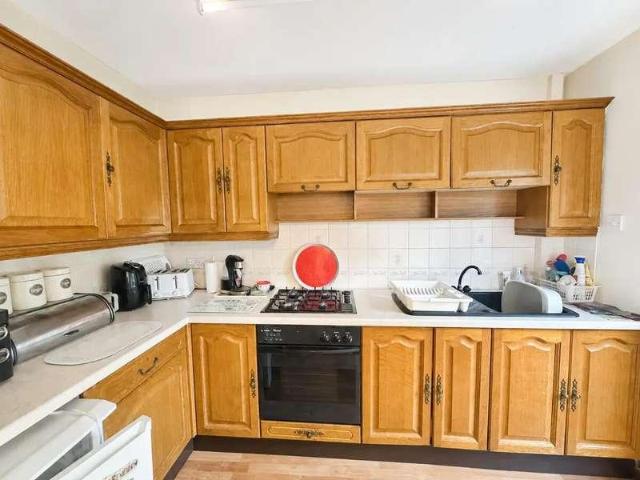 3 bed house for sale