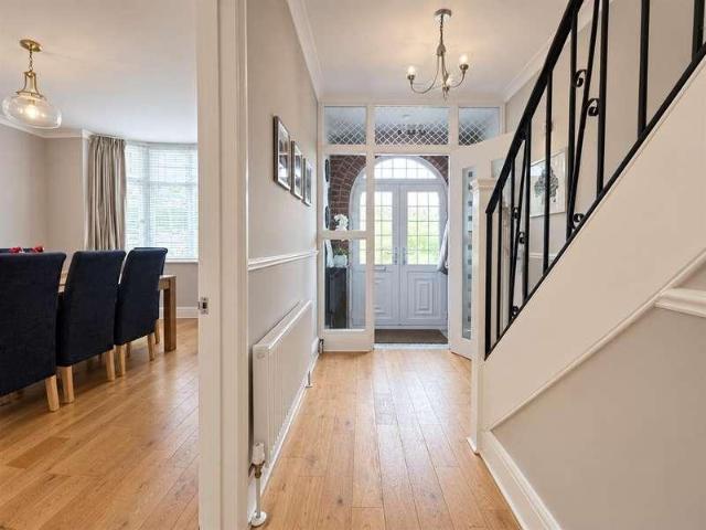 3 bed house for sale