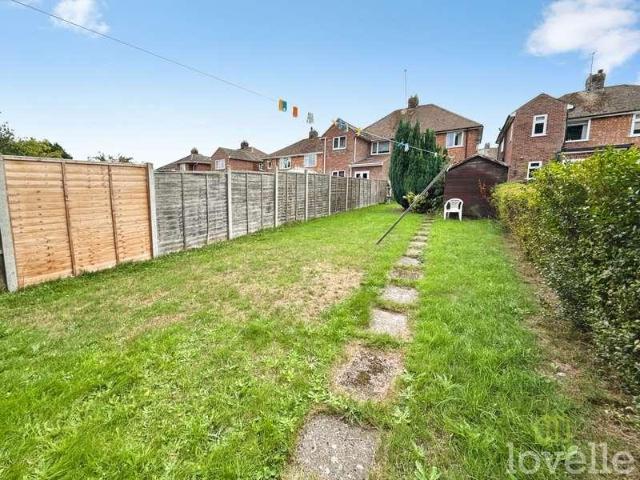 3 bed house for sale