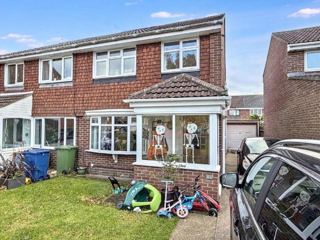 3 bed house for sale