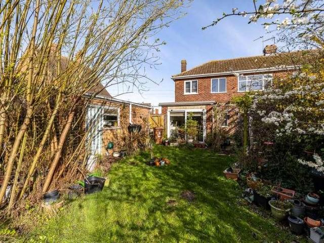 3 bed house for sale