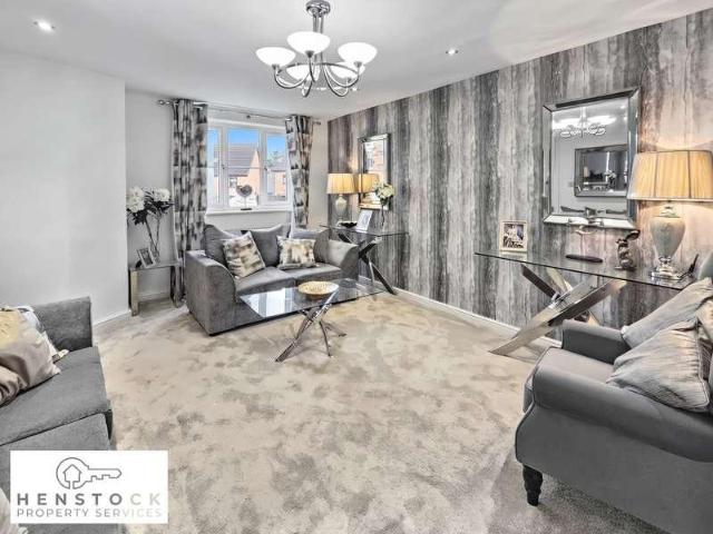 3 bed house for sale