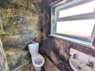 3 bed house for sale