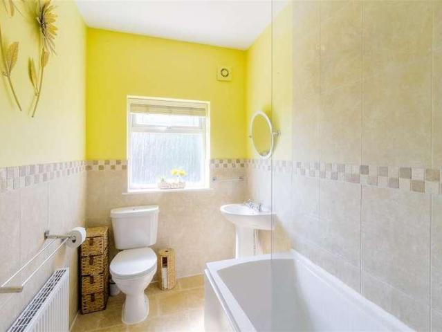 3 bed house for sale